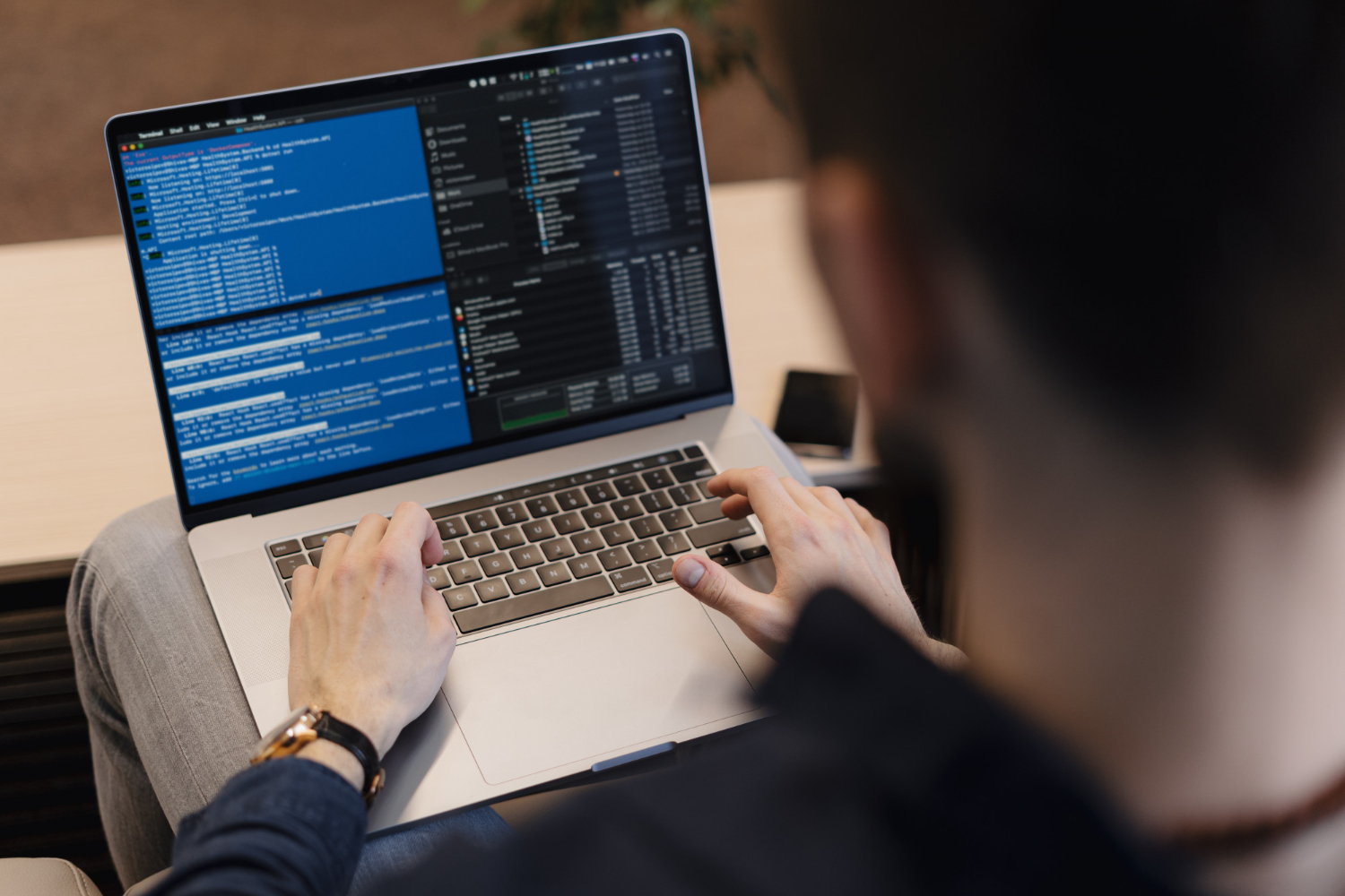 Soluciones de auditoría y consultoría estratégica para acelerar el desarrollo de software y apps