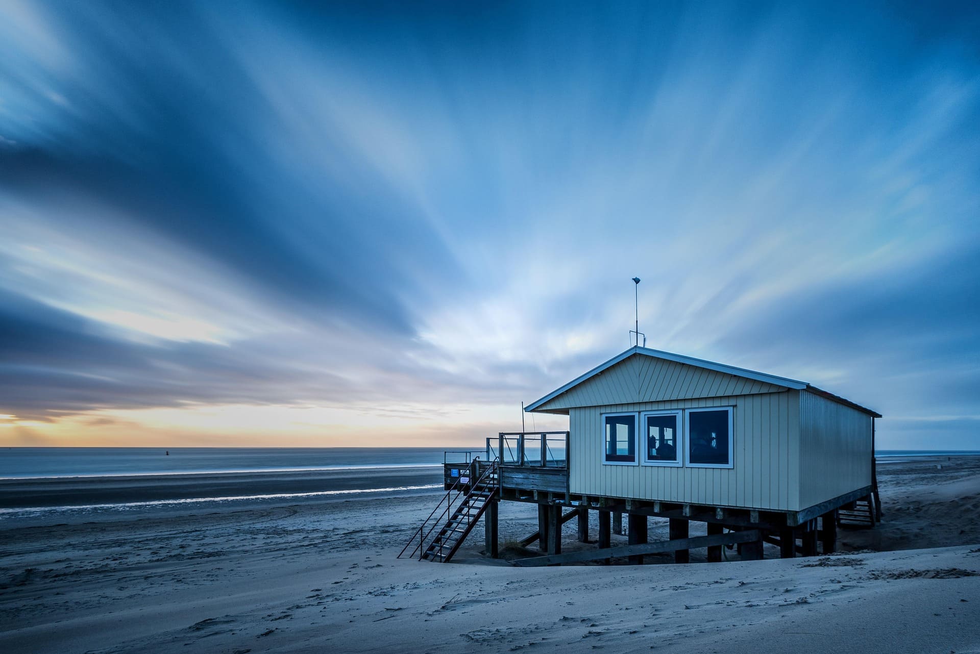 Por qué alquilar una casa en la playa